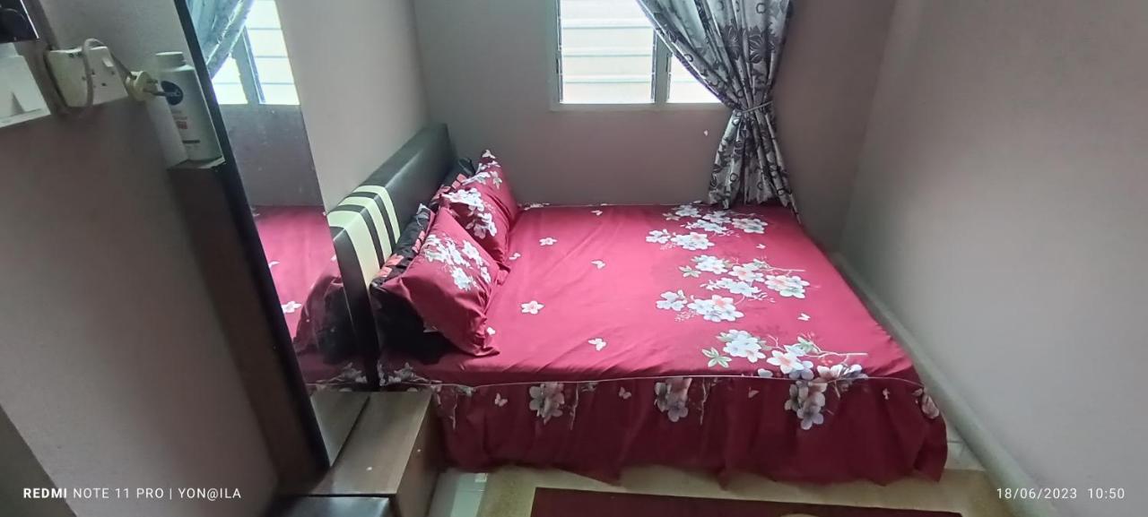 Homestay Rezeki Batu Gajah Eksteriør billede